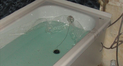 Установкой акрилового вкладыша | Дубровка